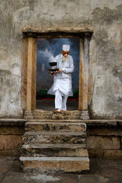 <em>Alexandra Novitske: Man with Vitiligo</em>, India