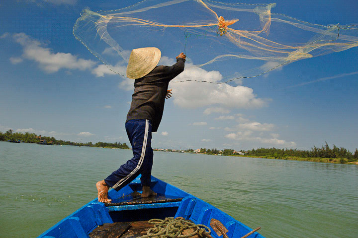 <em>Maynard Switzer: Fisherman</em>, Vietnam