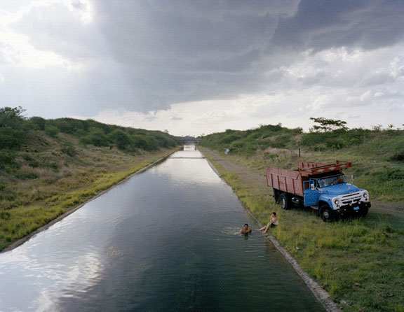 <em>Clive Frost: Canal Cienfuegos</em>, Cuba