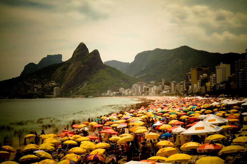 <em>Ipanema - 15 seconds of summer heat</em>, Brian Hodges