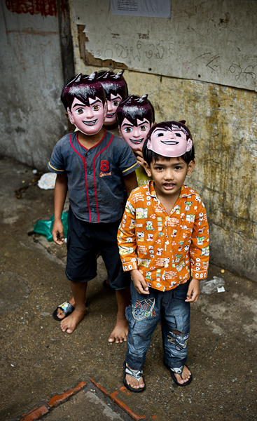 <em>Gangs of Phnom Penh</em>, William Palank Photography