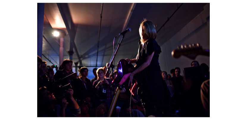 Kim Deal, Mirror/Dash Performance April 10, 2010 at Thirty Days NY