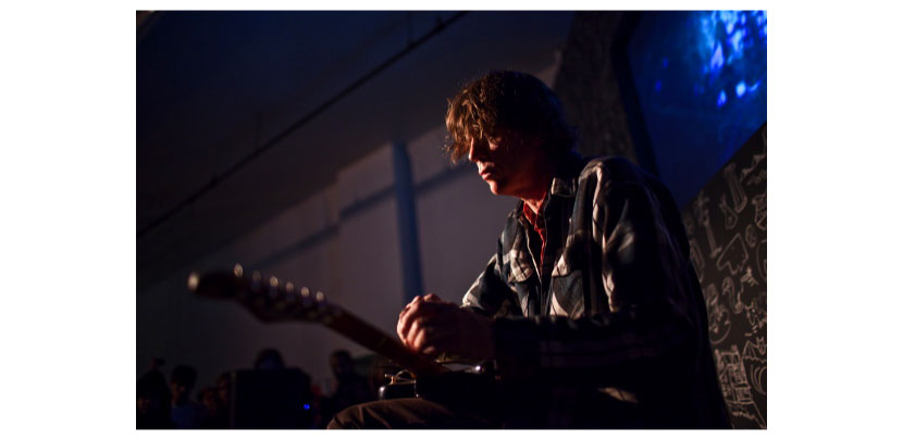 Thurston Moore, Mirror/Dash Performance at Thirty Days NY April 20, 2010. 