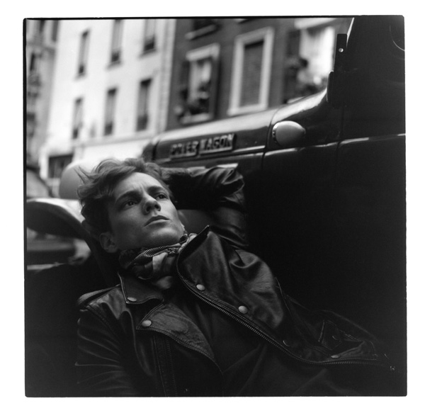 Black leather perfecto jacket: <strong>Diesel</strong>, Polo shirt: <strong>Kitsuné</strong>, Scarf: <strong>Killiwatch</strong>, Slim pants: <strong>April 77</strong>