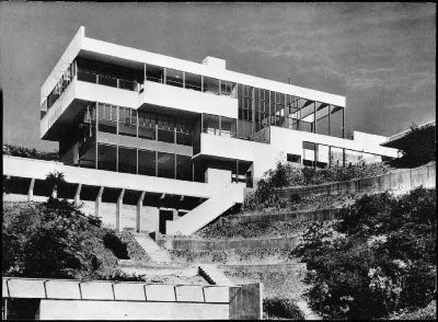 Lovell Health House, Los Angeles, 1929.  Richard Neutra.