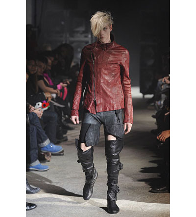parismens page2 Mens Fashion Week : Mens Notes