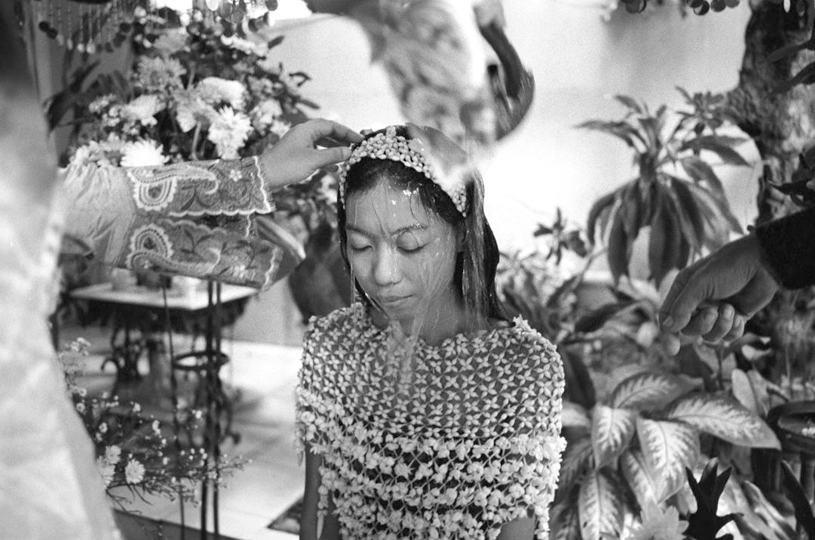 <em>Rhue in her wedding jasmin rangkain</em>, Marcela Taboada